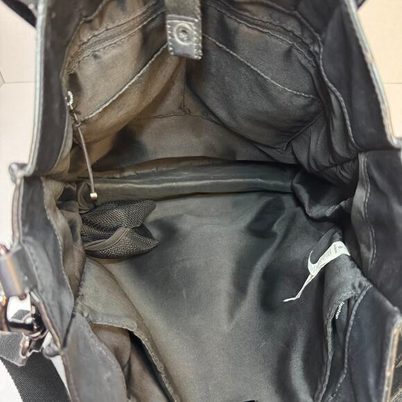 lululemon Now and Always Large Expandable Crossbody Tote - Picture 12 of 15